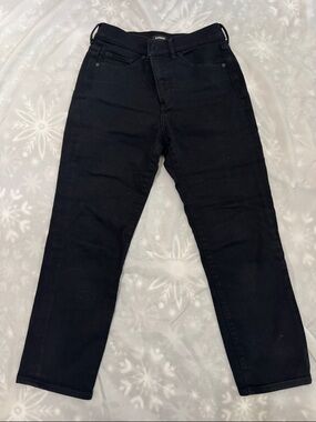 Express Black Straight-Leg Woman’s Jeans (short)